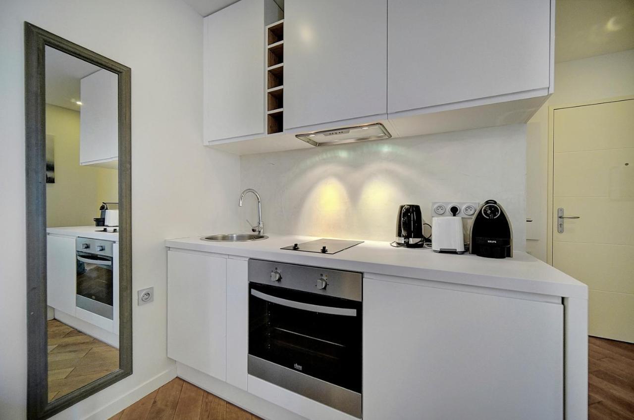Apartment Laurier-200m Plage-4min Palais-verrière Côte D’azur